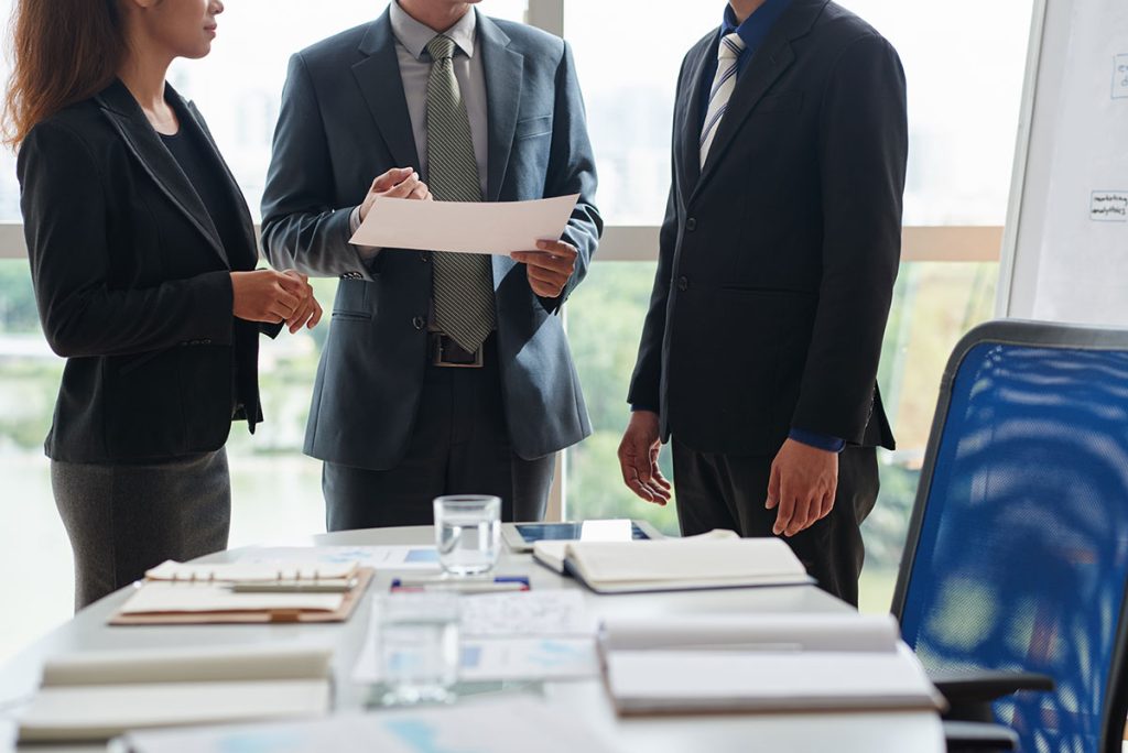Discussing details mutually beneficial cooperation