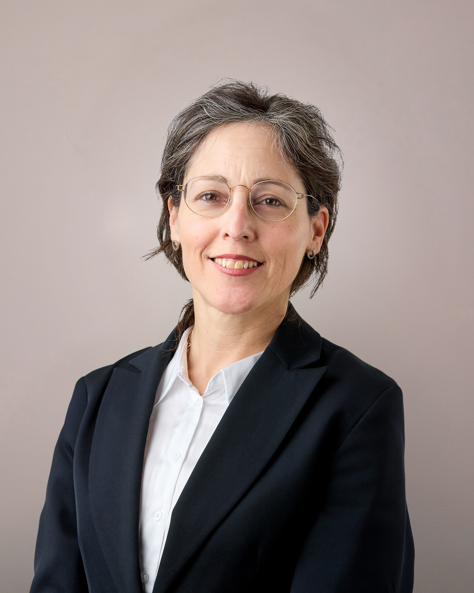 Roni Margolin | Associate | Warlows Legal Expert Team