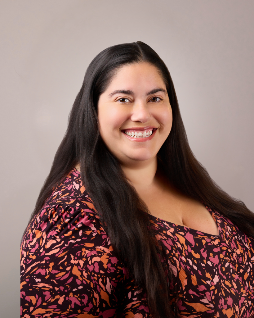 Carla Pizzorno Headshot