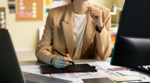 australian start up business woman ready for privacy act amendments