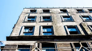 unfinished townhouses with a building contract dispute in victoria